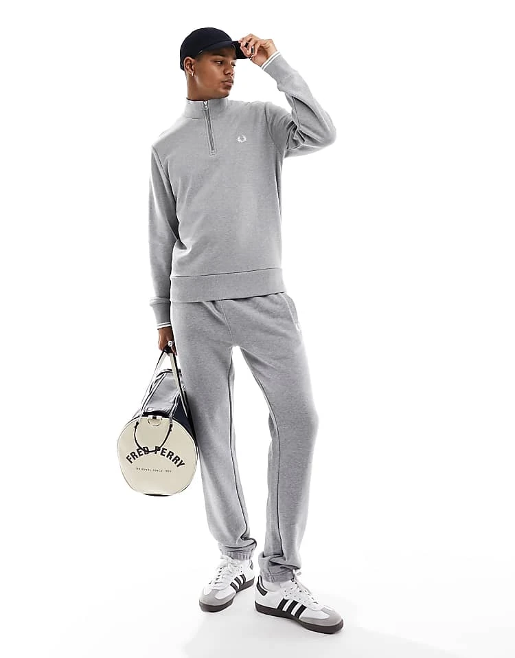 Fred Perry Loopback Sweatpants In Grey For Men 4 Fred Perry Loopback Sweatpants In Grey For Men - Image 2