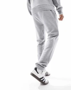 Fred Perry Loopback Sweatpants In Grey For Men 12 Fred Perry Loopback Sweatpants In Grey For Men -Modish Men Wear 205572940 5