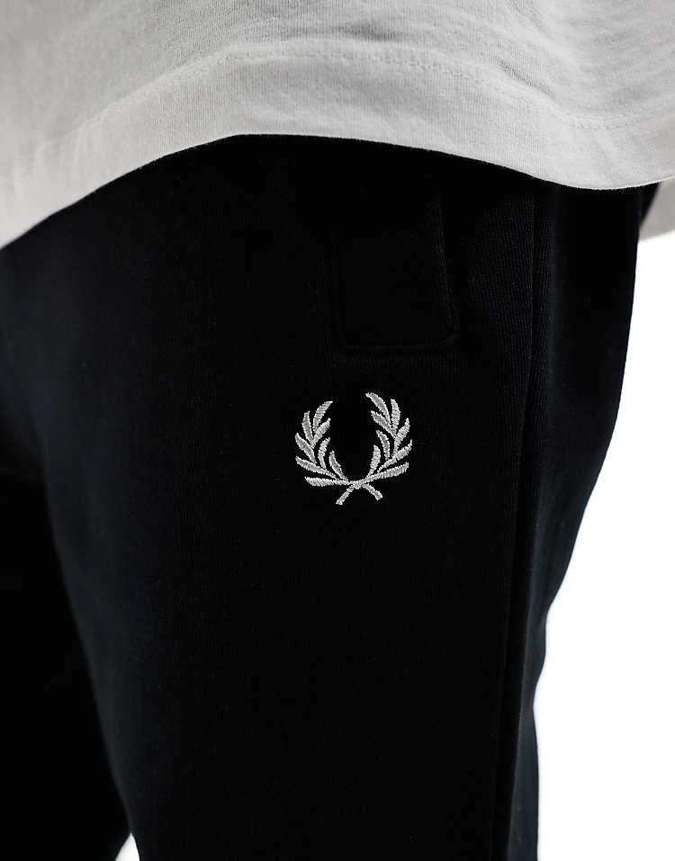Fred Perry Loopback Sweatpants In Black For Men 4 Fred Perry Loopback Sweatpants In Black For Men - Image 2