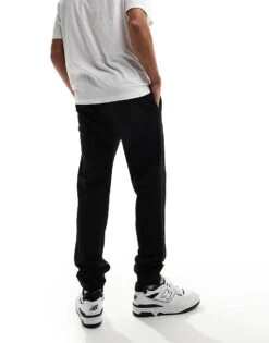 Fred Perry Loopback Sweatpants In Black For Men 10 Fred Perry Loopback Sweatpants In Black For Men -Modish Men Wear 205723722 3