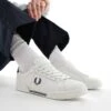 Fred Perry B722 Leather Trainers In White And Blue For Men