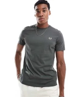 Fred Perry Laurel Wreath Back Print T-shirt In Green For Men -Modish Men Wear 206036713 4