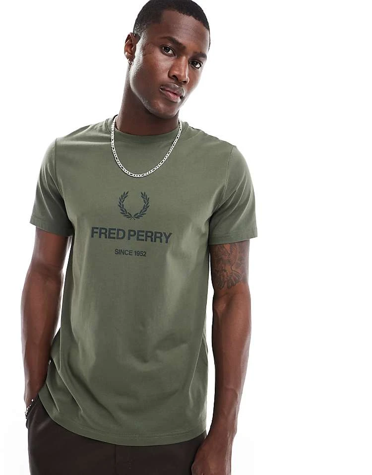 Fred Perry Graphic T-shirt In Khaki Green For Men 7 Fred Perry Graphic T-shirt In Khaki Green For Men - Image 5