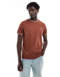 Fred Perry Twin Tipped T-shirt In Clay Brown For Men