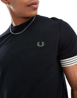 Fred Perry T-shirt In Black With Contrast Cuff For Men -Modish Men Wear 207013520 4