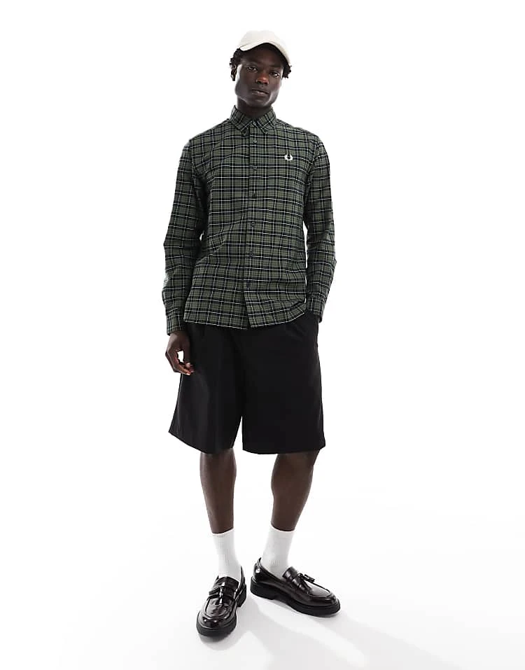 Fred Perry Tartan Oxford Shirt In Green And Black For Men 7 Fred Perry Tartan Oxford Shirt In Green And Black For Men - Image 5
