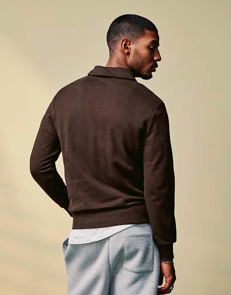 Fred Perry Half Zip Sweatshirt In Dark Brown With Collar Detail For Men 6 Fred Perry Half Zip Sweatshirt In Dark Brown With Collar Detail For Men - Image 4