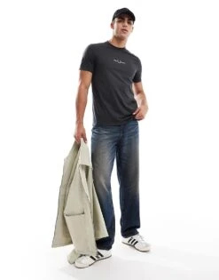 Fred Perry Embroidered T-shirt In Grey For Men -Modish Men Wear 207457362 3