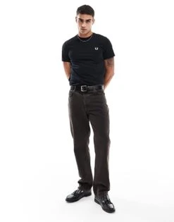 Fred Perry T-shirt In Black With Vertical Logo Back Print For Men 9 Fred Perry T-shirt In Black With Vertical Logo Back Print For Men -Modish Men Wear 207457387 3