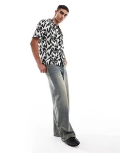 Fred Perry Short Sleeve Revere Collared Shirt In Black And White Animal Print For Men -Modish Men Wear 207457436 4