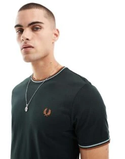 Fred Perry Twin Tipped T-shirt In Forest Green For Men