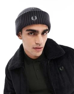 Fred Perry Fisherman Rib Beanie In Grey For Men