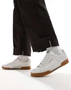 Fred Perry B722 Leather Trainer Plimsolls In White For Men