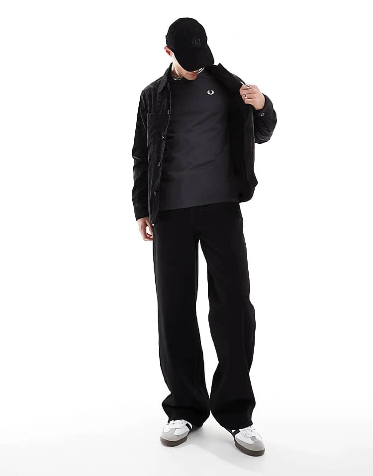 Fred Perry Twin Tipped T-shirt In Dark Grey For Men 4 Fred Perry Twin Tipped T-shirt In Dark Grey For Men - Image 2