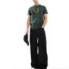 Fred Perry Textured Laurel Wreath T-shirt In Green For Men
